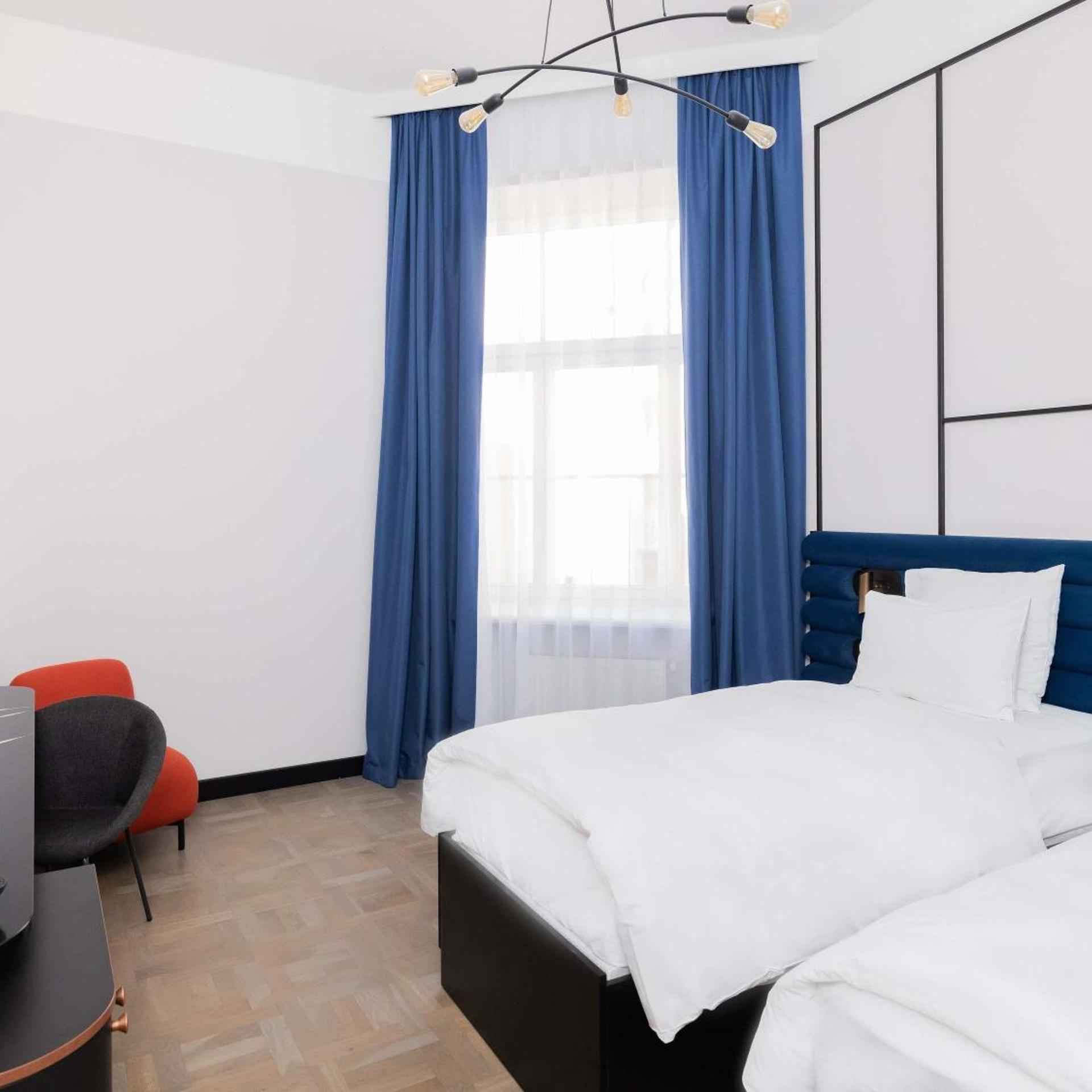 Tribe, Comfort, Twin Beds