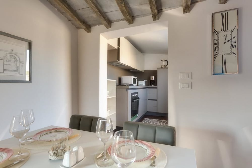 Beautiful Terrace Serragli 3/12
