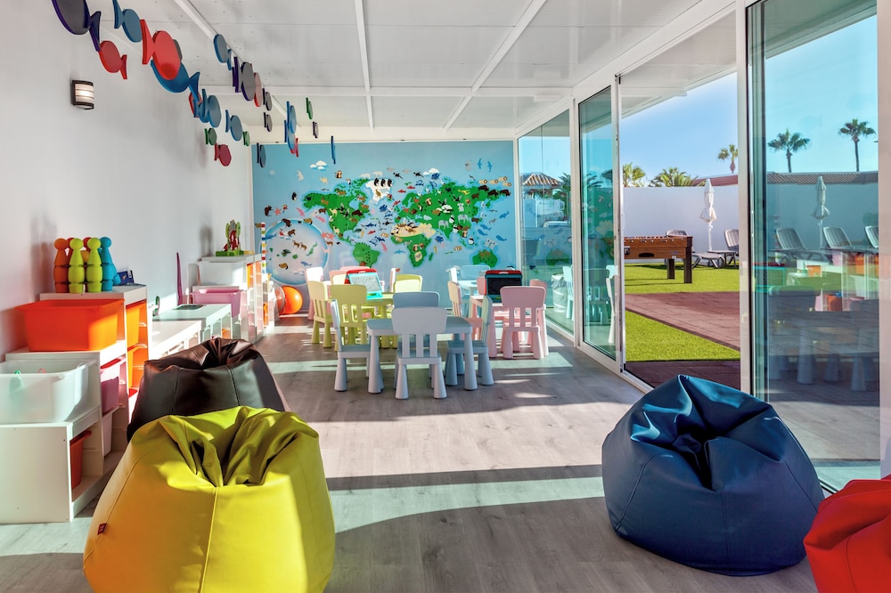 BARCELO CORRALEJO SANDS 35/57
