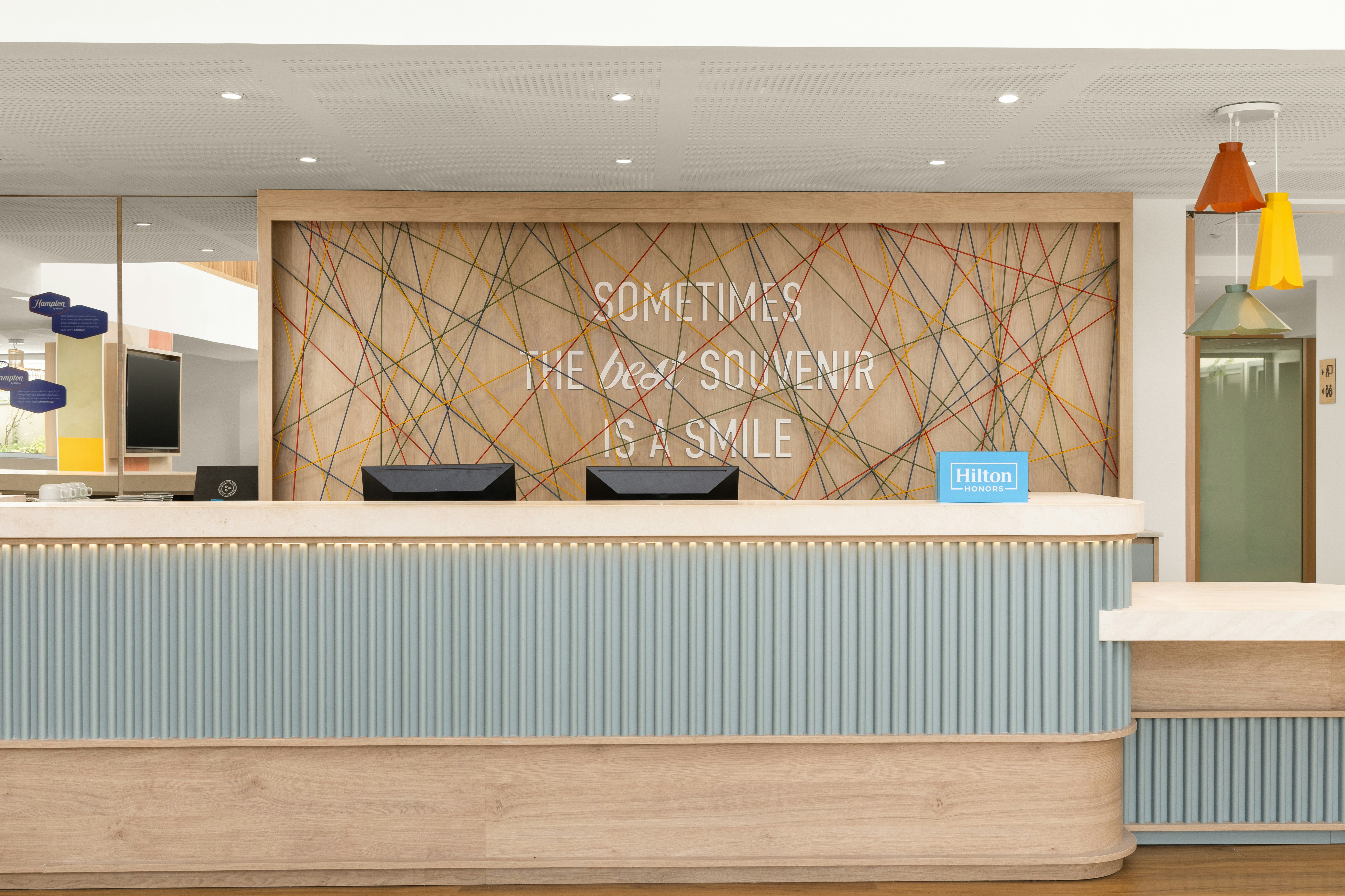 Hampton by Hilton Paris Charles de Gaulle Airport 12/49
