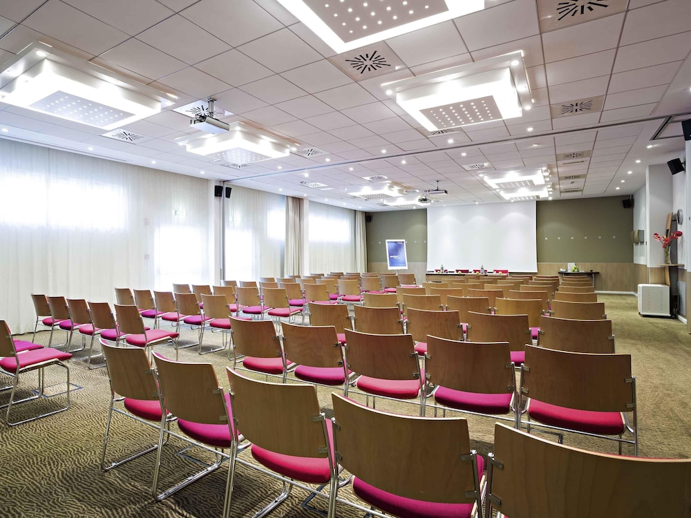 Novotel Salerno Est Arechi 64/75