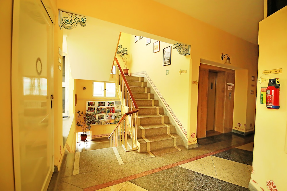 Jaipur Inn 29/62