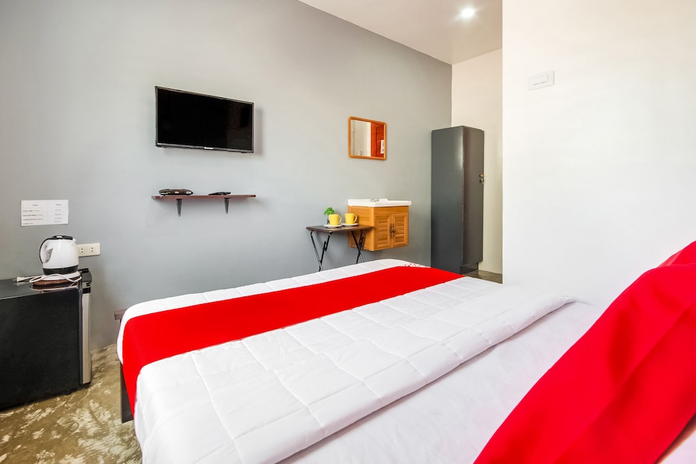 OYO 495 The Pocket Hotel 14/32