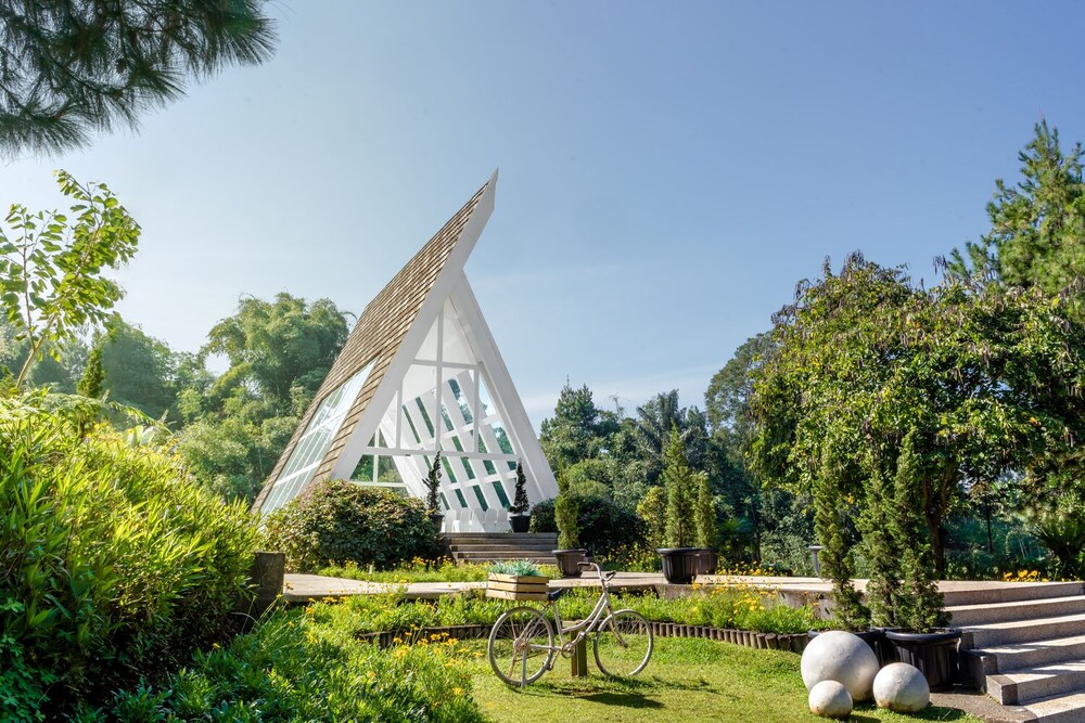Green Forest Resort & Wedding Bandung 40/50