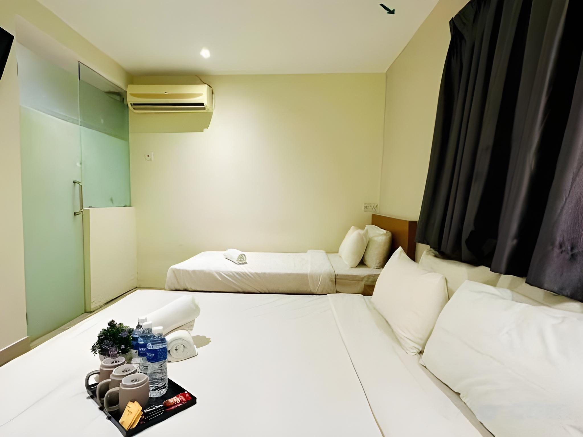 Swing & Pillows AT Kajang 24/42