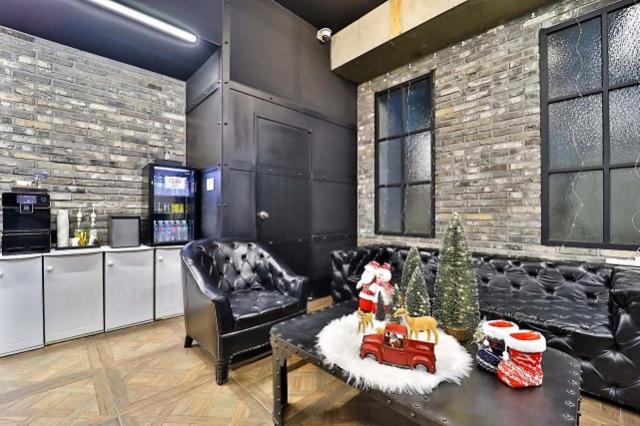 SL Boutique Hotel 24/48