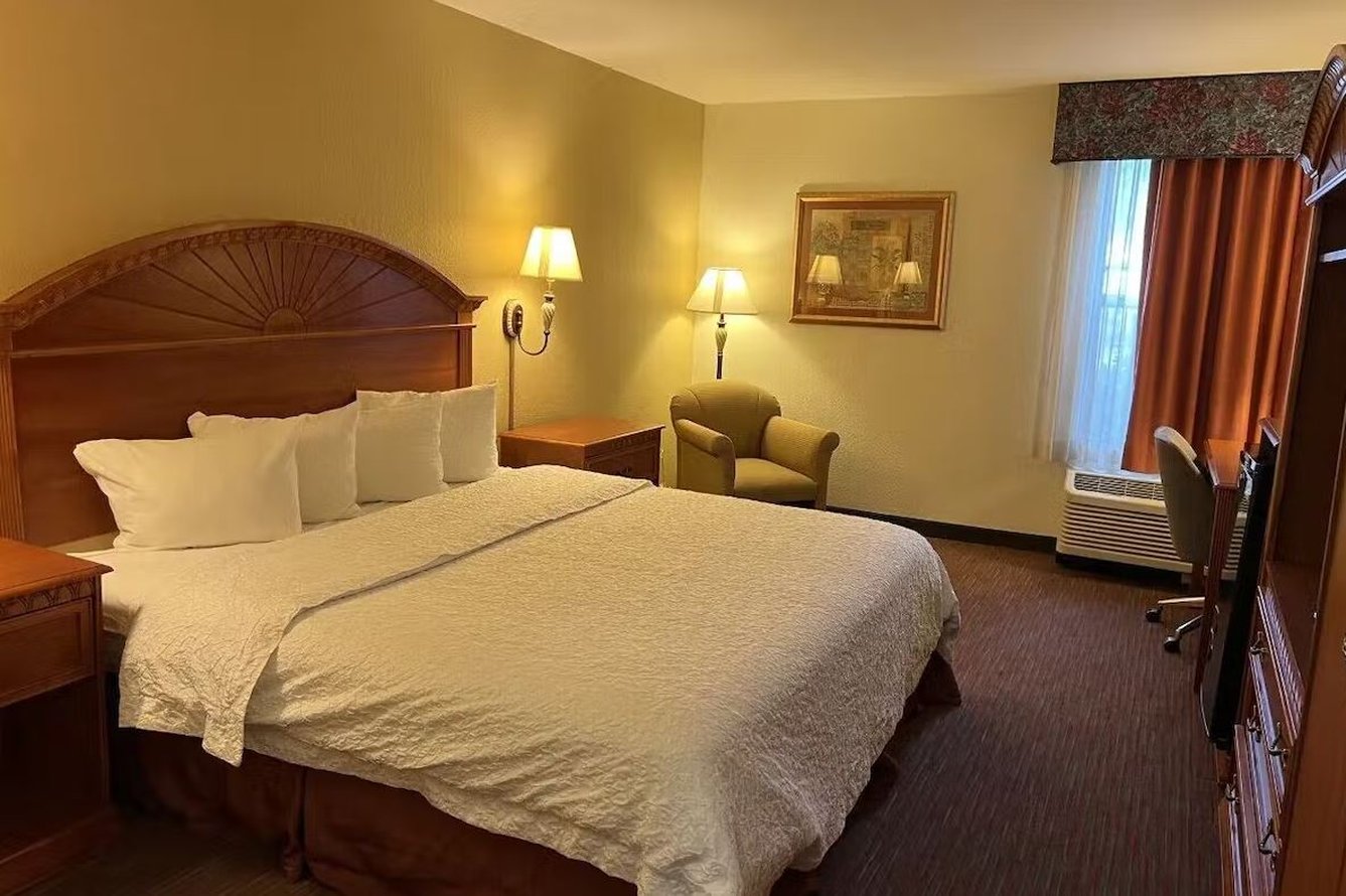 Orlando Palms Hotel 8/26