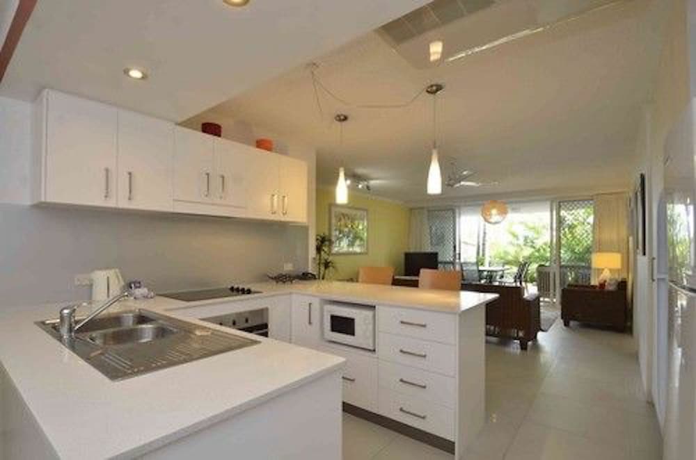 Noosa Hill Resort. 8/78