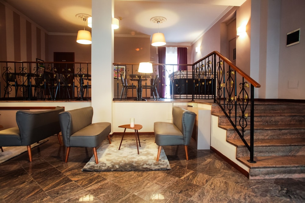 Porta Romana Hotel 44/54