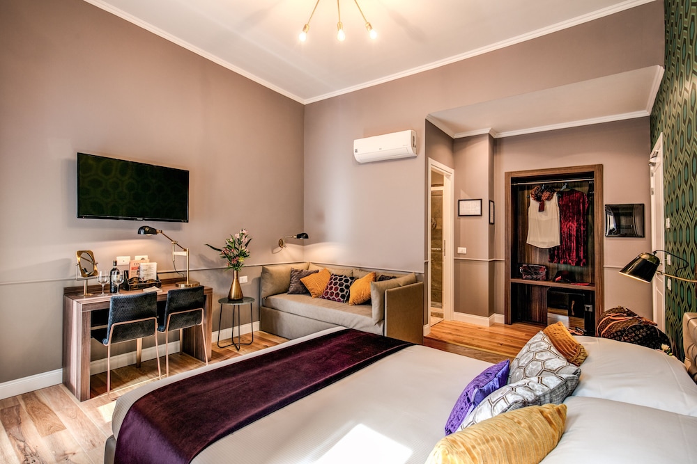 Tree Charme Parliament Boutique Hotel 30/73
