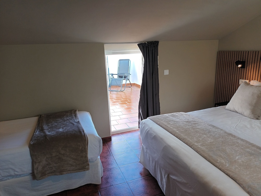 ROOM, TERRACE