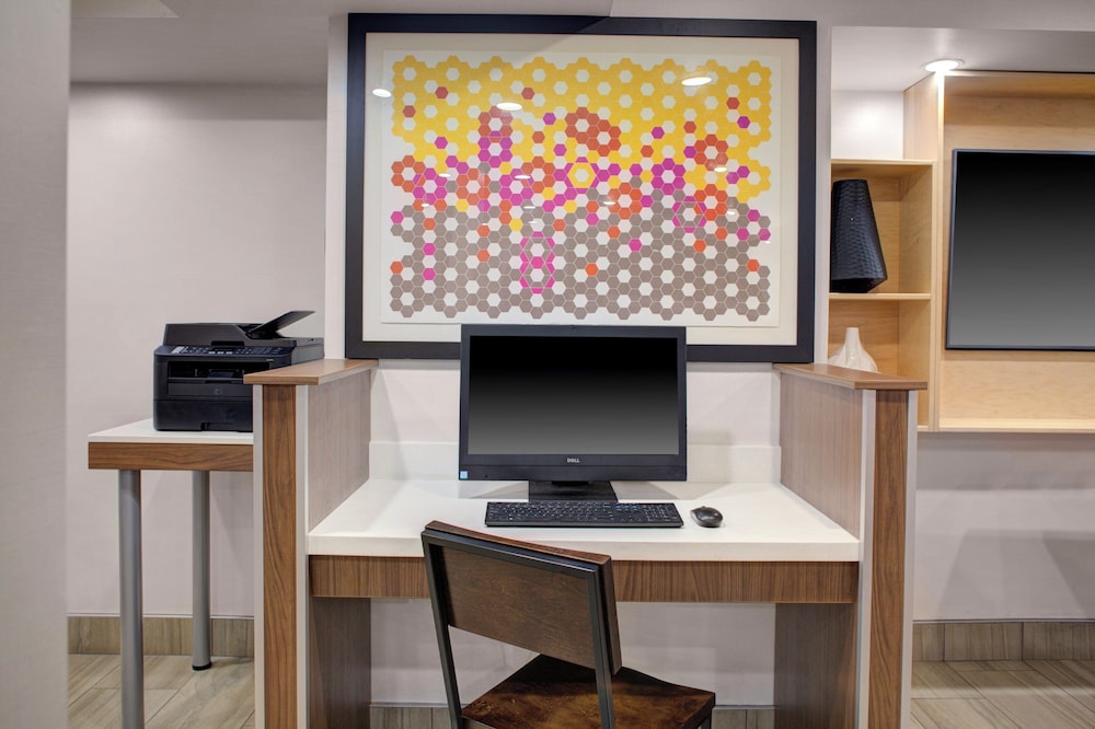 Holiday Inn Express Sedona Oak Creek 57/73