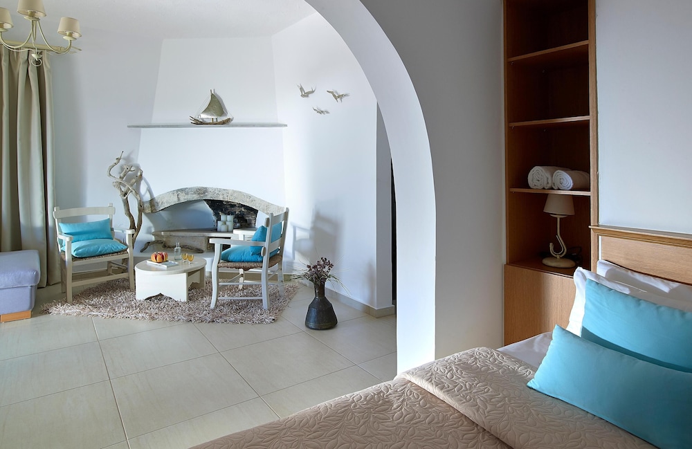 CHC Coriva Beach Hotel and Bungalows 49/75