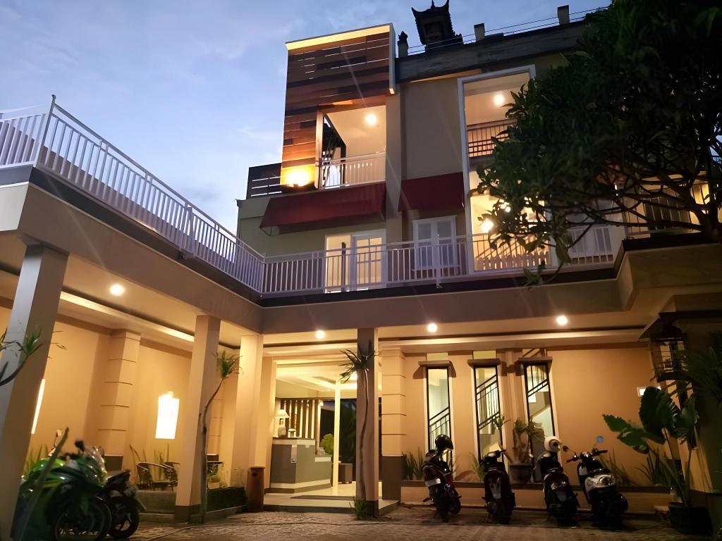 KABANA HOTEL 2/29