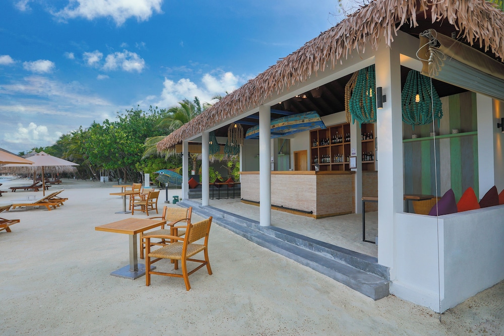 Cinnamon Dhonveli Maldives 21/89