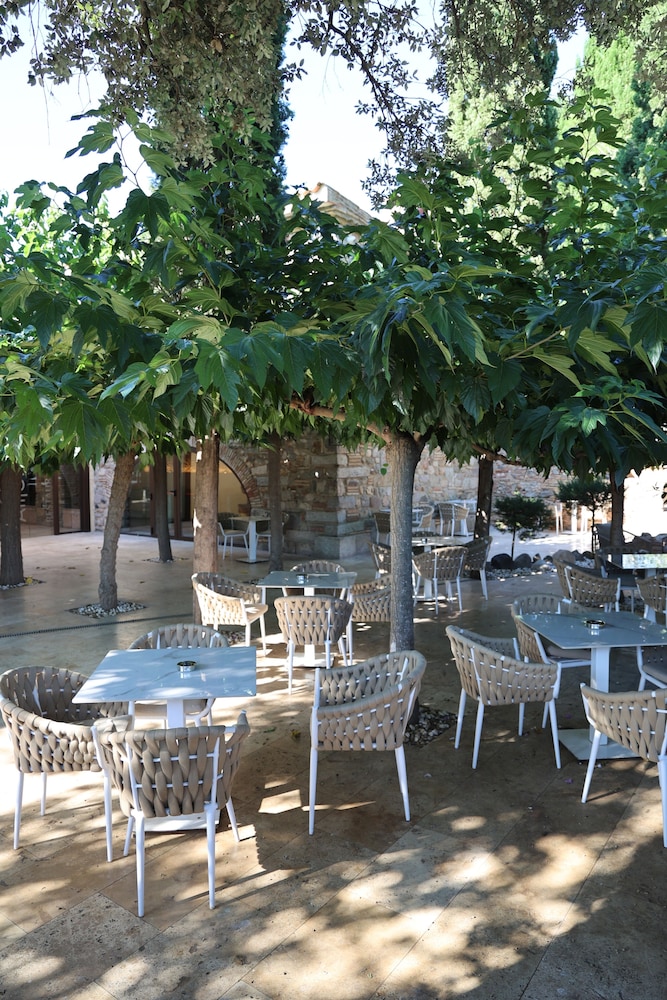 Boutique Hotel Comtal Empuries 46/50
