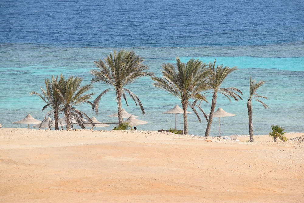 Wadi Lahmy Azur Resort 46/70