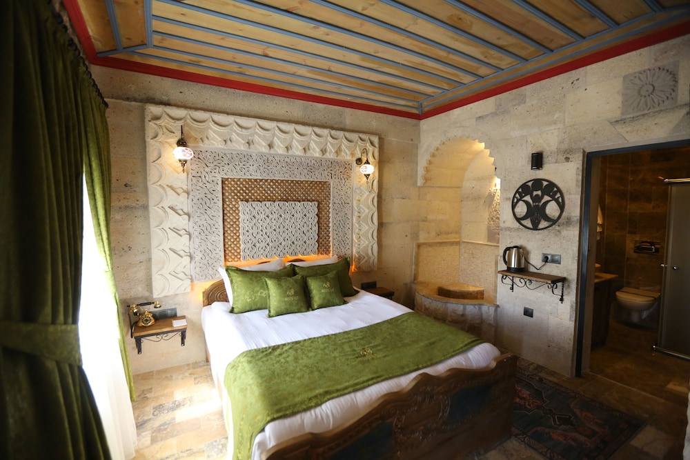 Akritis Suit Cappadocia 6/37