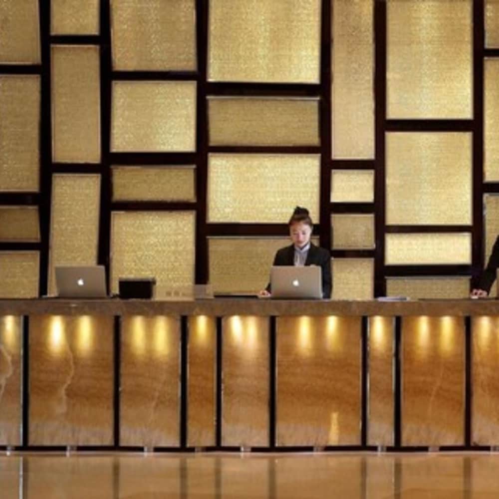 Crowne Plaza Taizhou 10/75