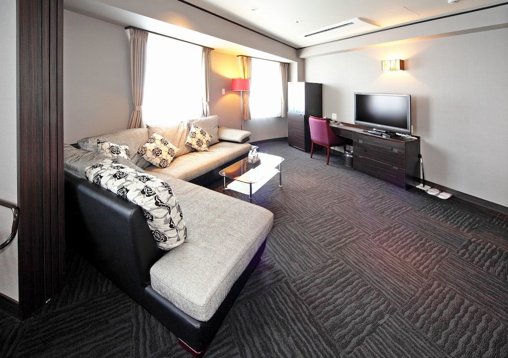Hotel Sun Plaza Sakai 67/83