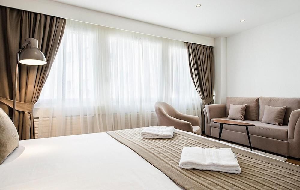 Hotel Alpha 15/47