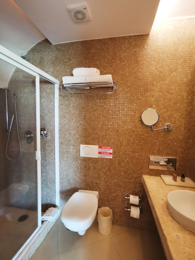 Artisan Family Hotels & Resort Collection Playa Esmeralda 12/79