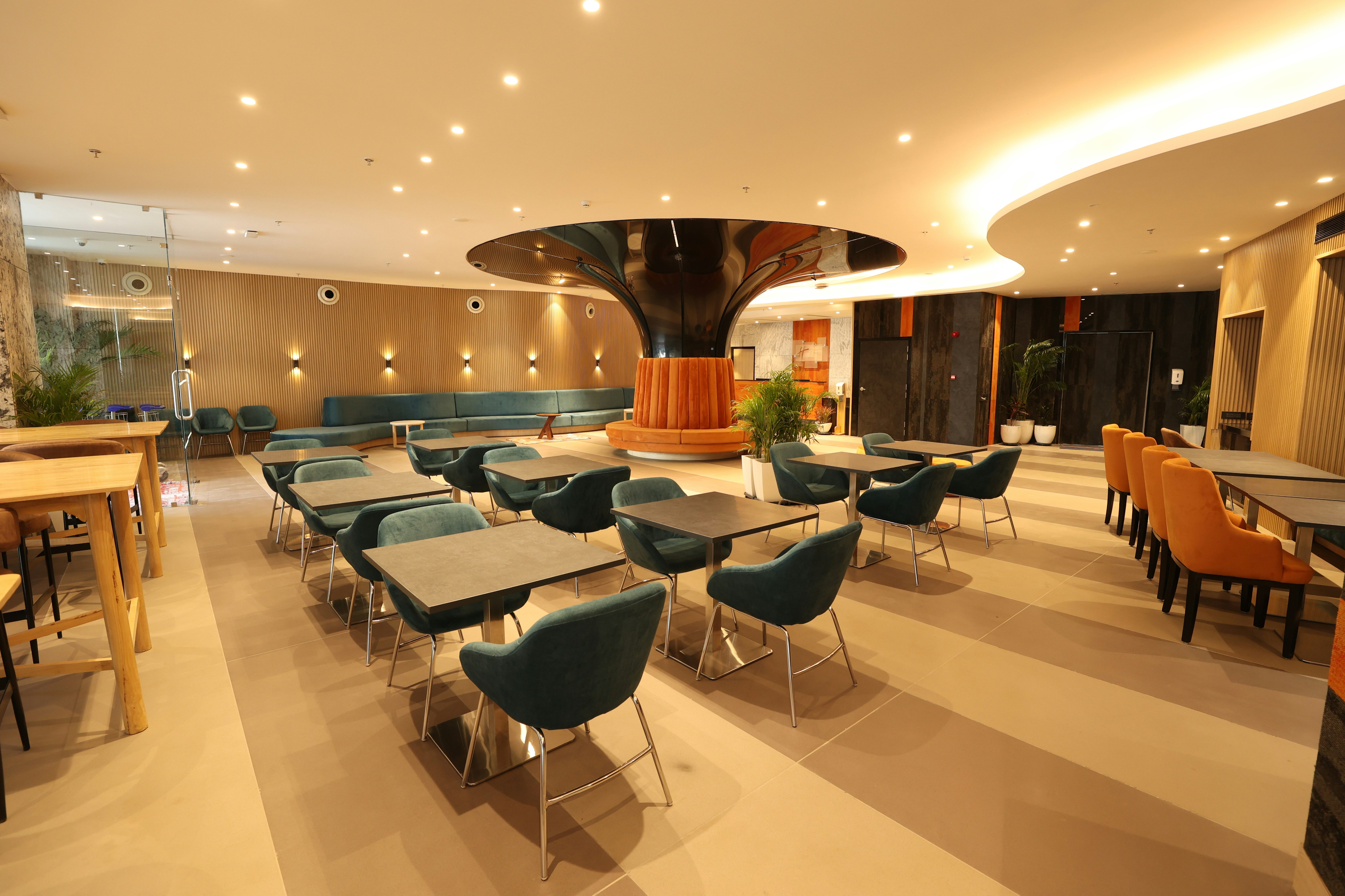 Holiday Inn Express and Suites Jaipur Gopalpura 25/43