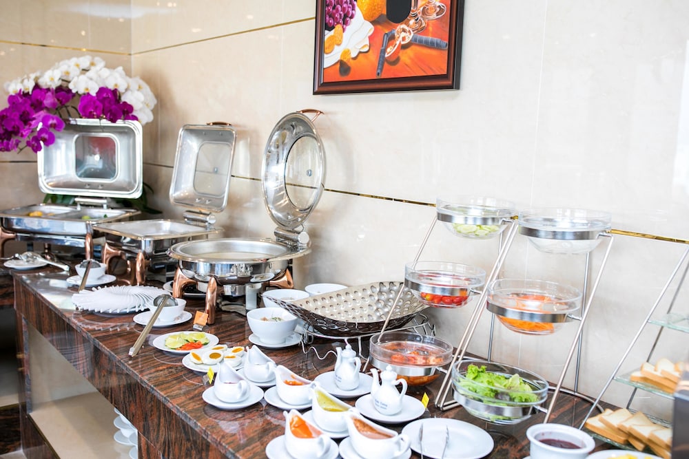Le Saigon Hotel 50/56