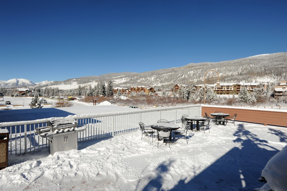 Key Condominium - Mountain House 4/15