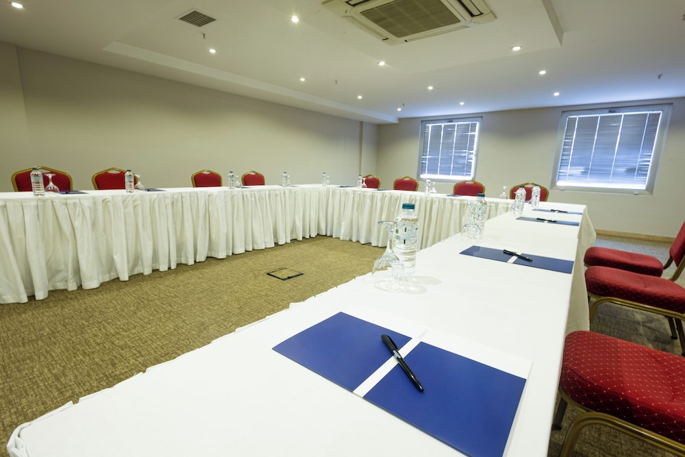 Anemon Hotel Trabzon 43/50
