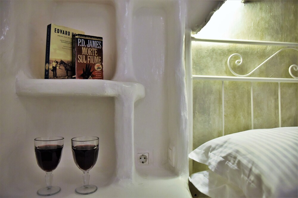 Adamas Hotel 11/23