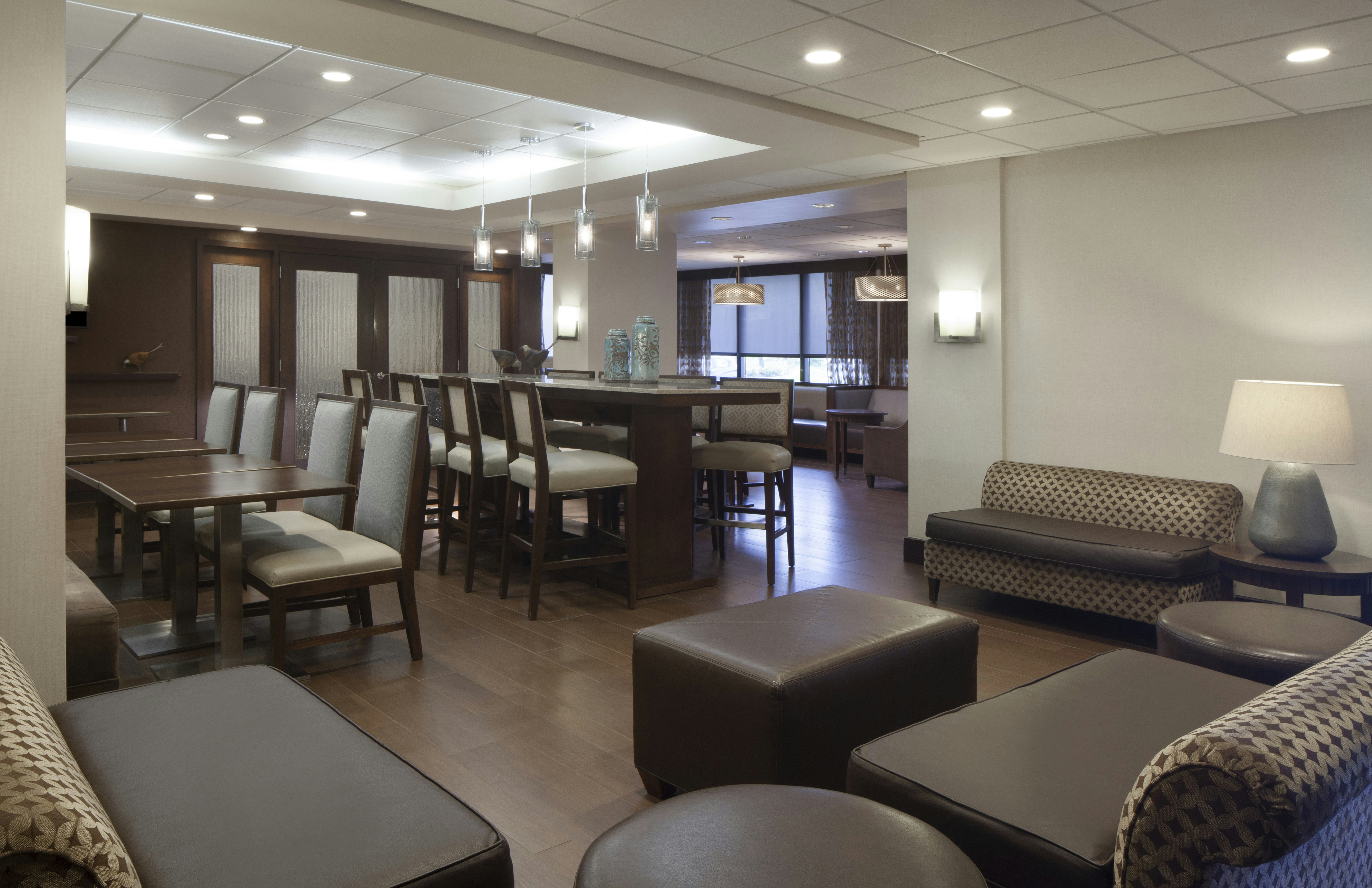 Hampton Inn Evansville 9/17