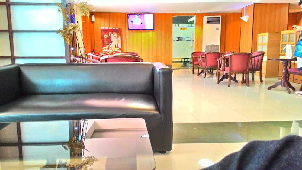 Hotel Sogo Edsa Trinoma 23/34
