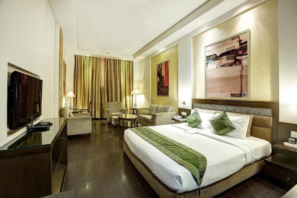 Hotel Western Court Panchkula 12/50