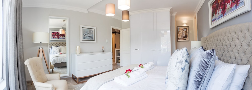 dk villas 2 The Boardwalk (Hout Bay) 33/50