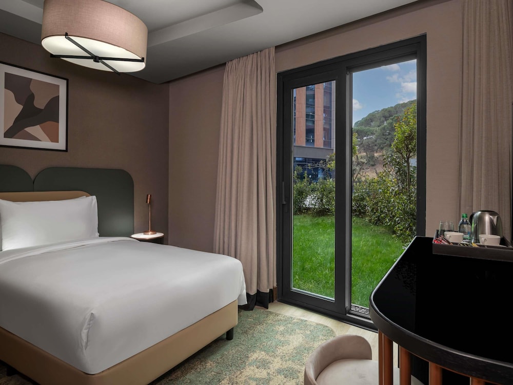 Movenpick Living Istanbul Saklivadi 19/59