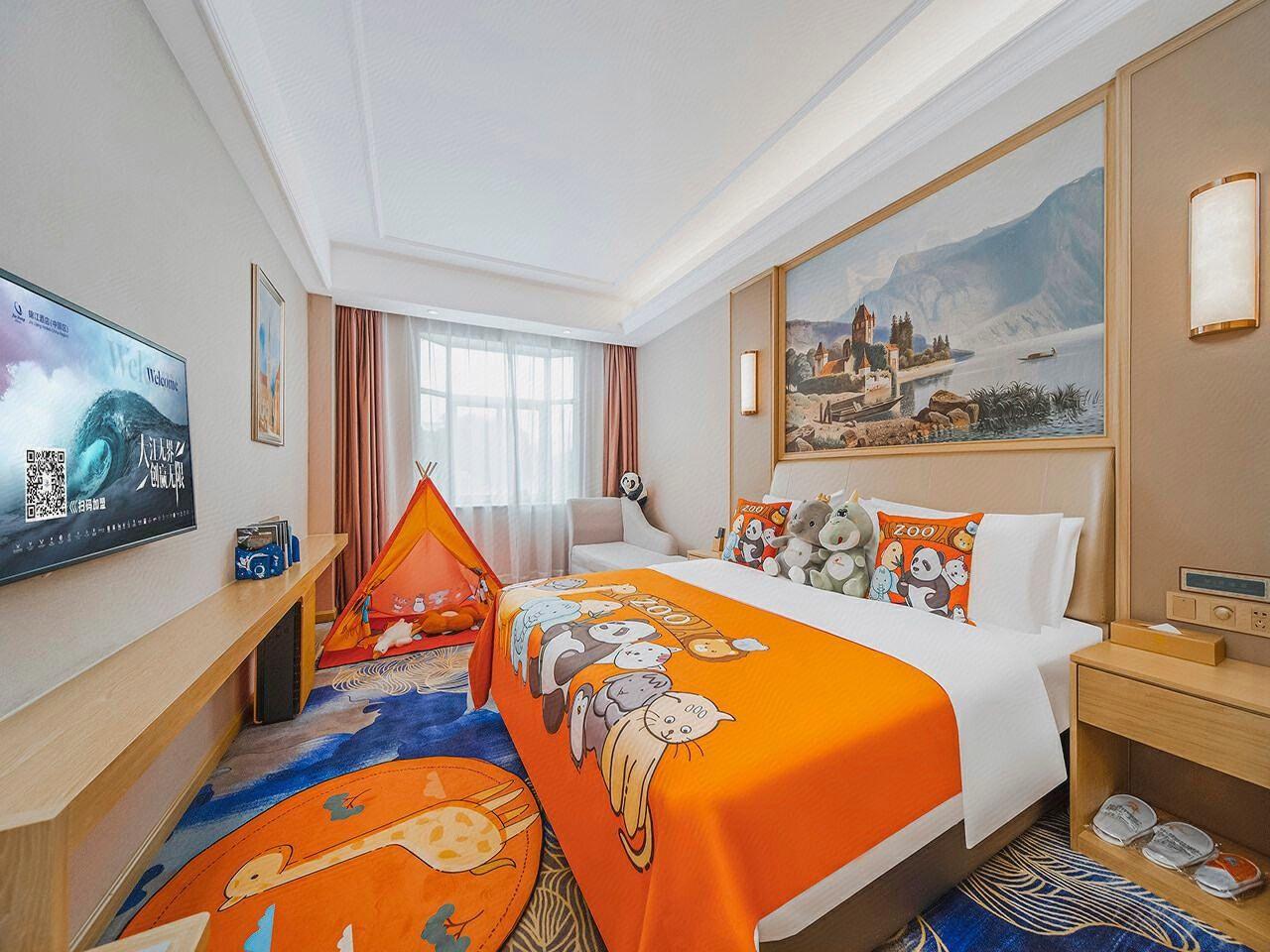 Vienna Hotel (Shenzhen Botanical Garden Road store) 30/52