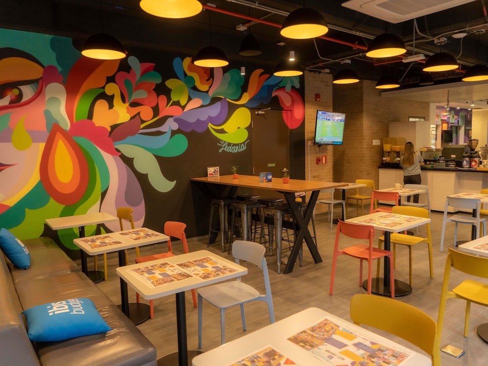ibis Budget Bogota Marly 29/47