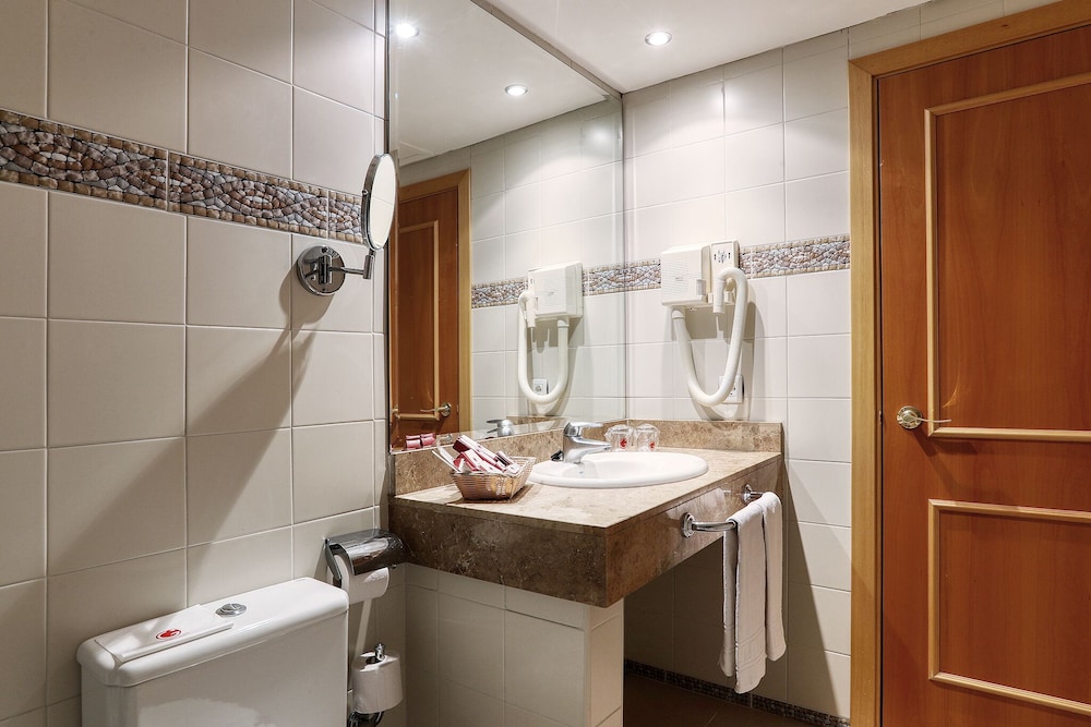 Hotel Guitart Central Park Aqua Resort 43/44