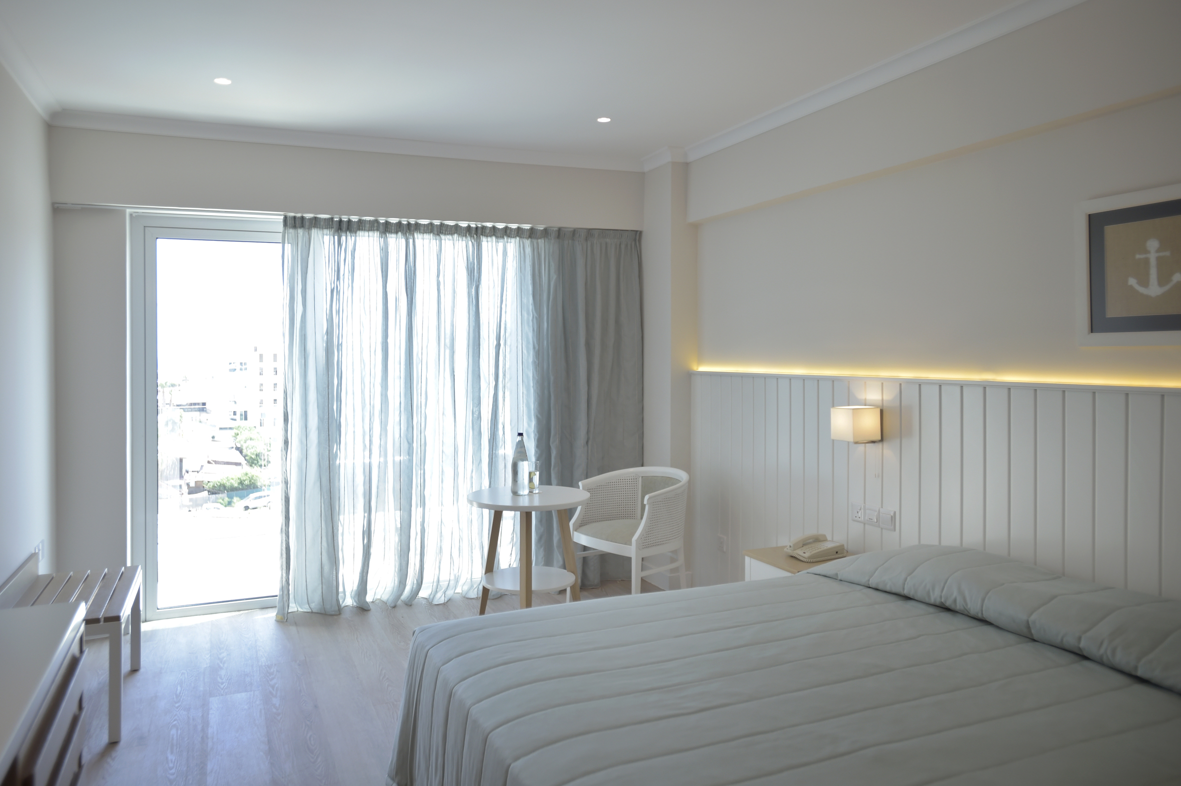 ROOM, SIDE SEA VIEW