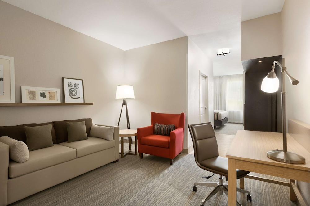 Country Inn & Suites by Radisson, New Braunfels, TX 16/27