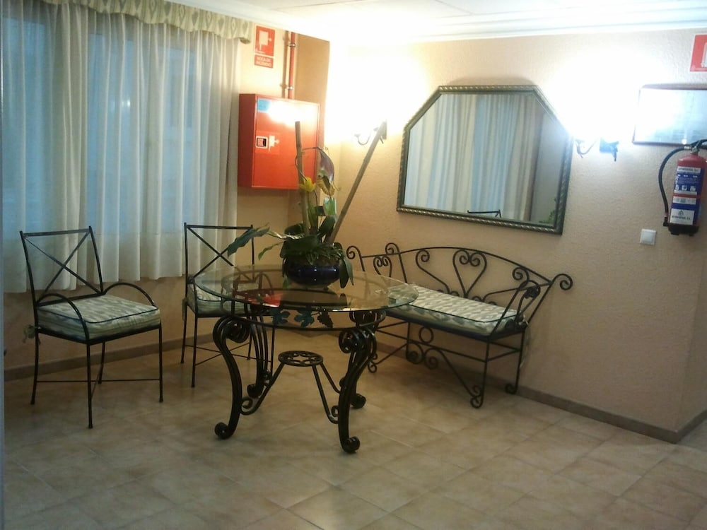Hotel Santa Pola by Pierre & Vacances 35/50
