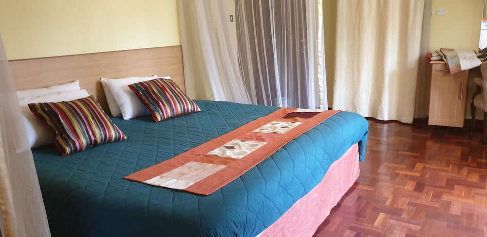 Spurwing Guest House 14/50