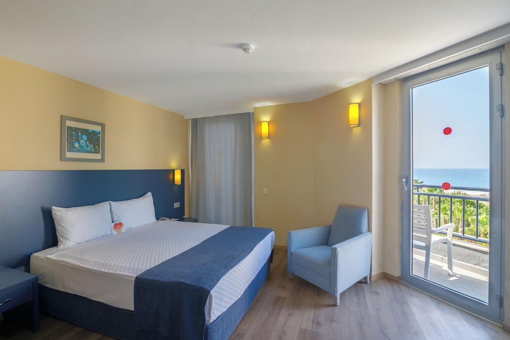 Washington Resort and Spa (x Aska) 12/50