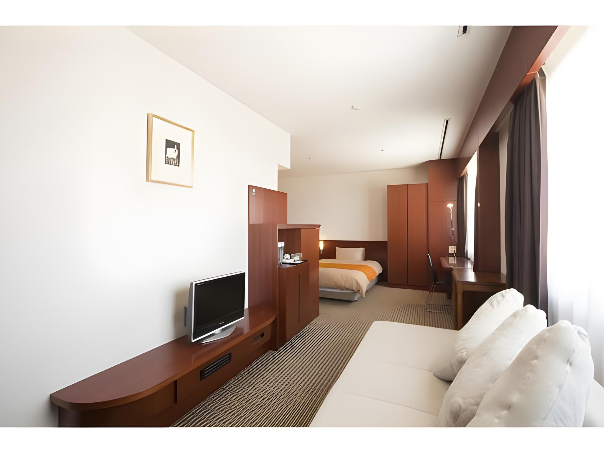 Deluxe, Twin Beds, Ocean View, Night View, Smoking