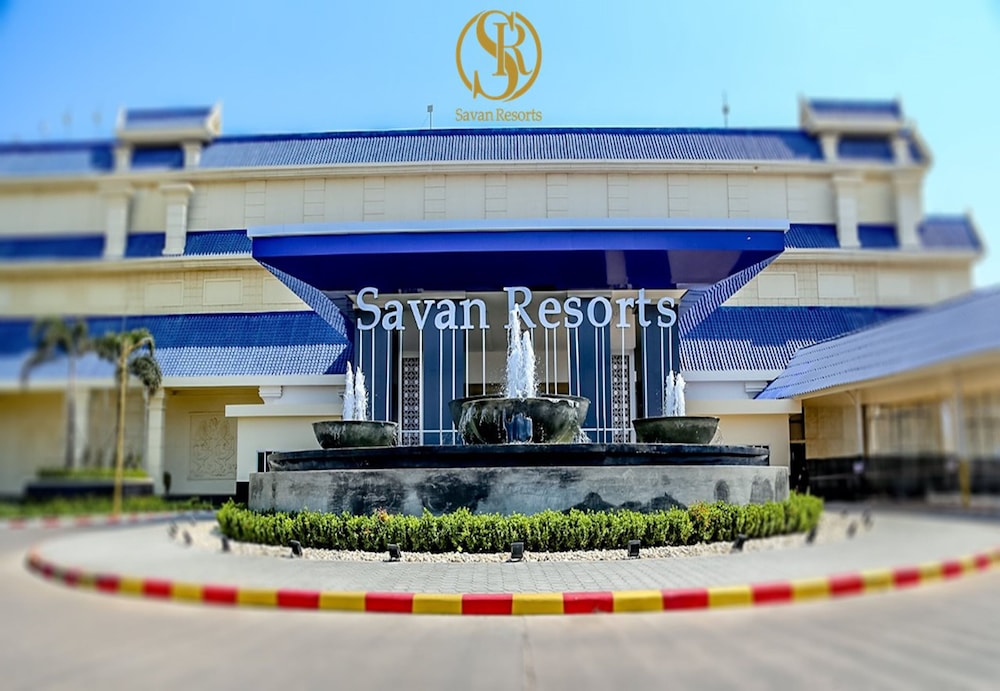 Savan Resorts 6/69