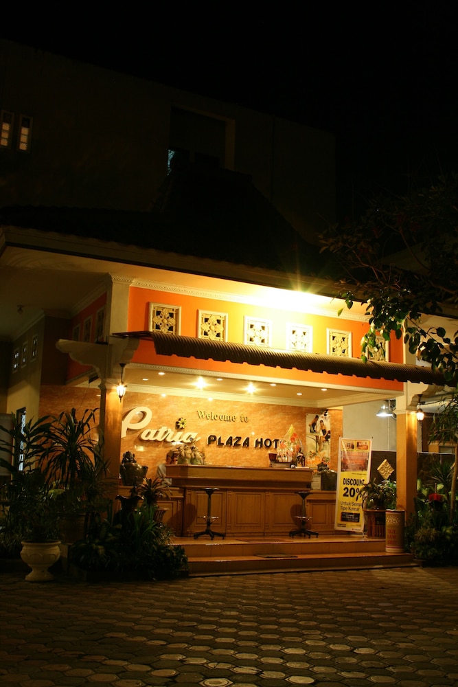 Patria Plaza Hotel 1/22