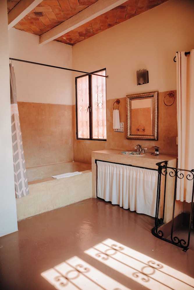 Casaluna Hotel Boutique 8/65