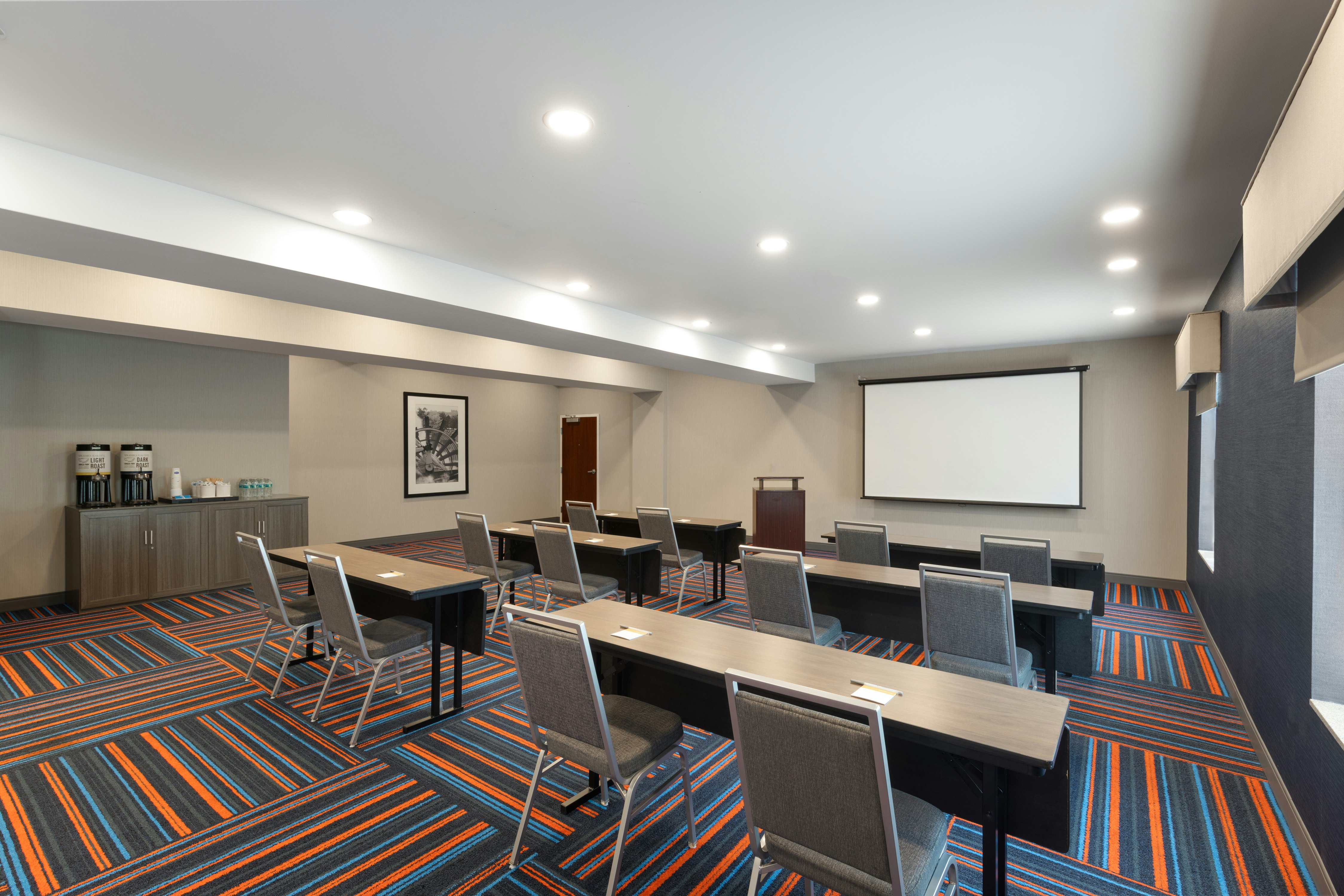 Hampton Inn and Suites Harrisburg/North 49/55