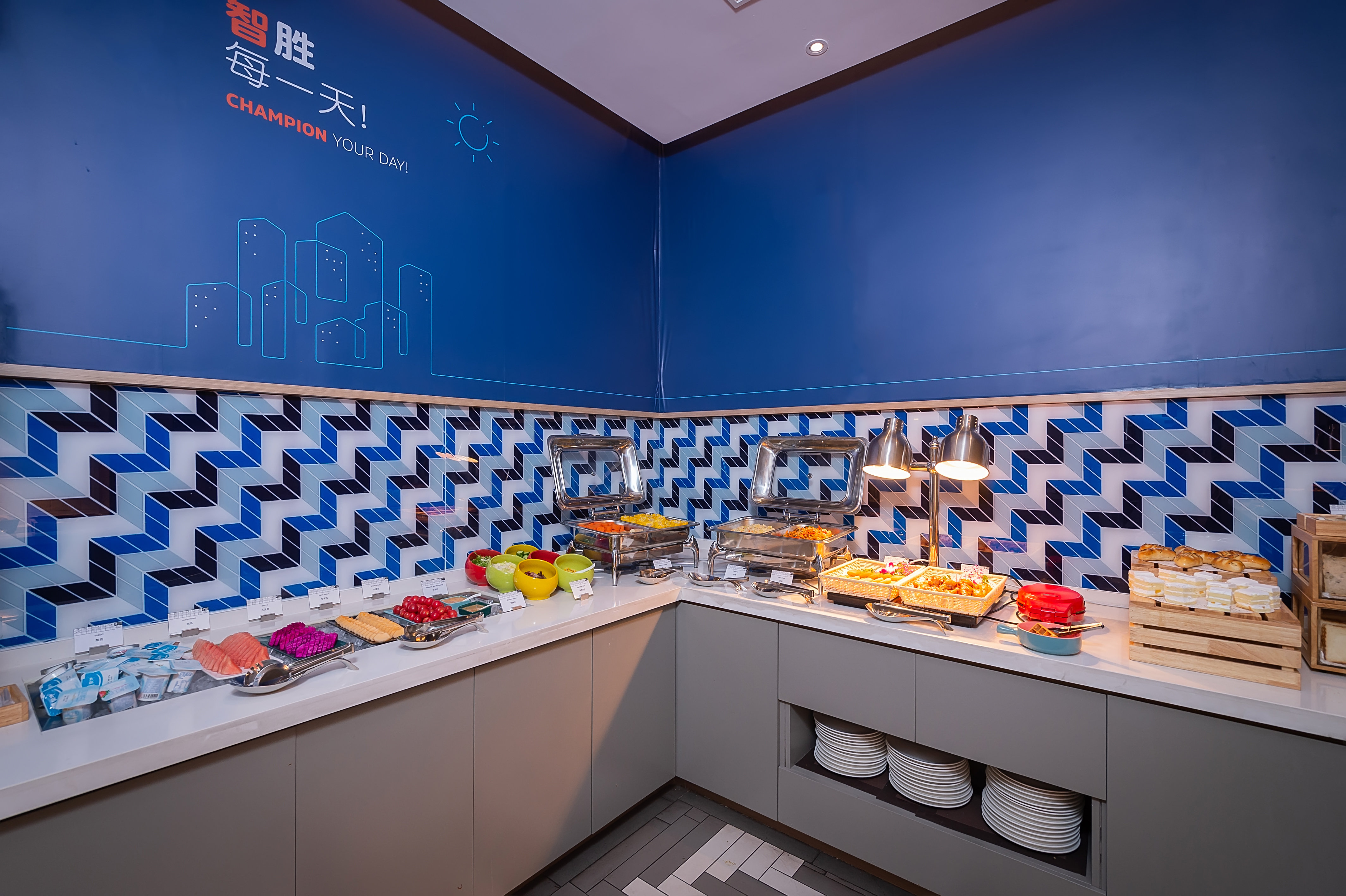 Holiday Inn Express Taizhou Cmc 24/24